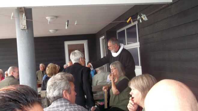 Strandgudstjeneste ved Fur Bådelaug