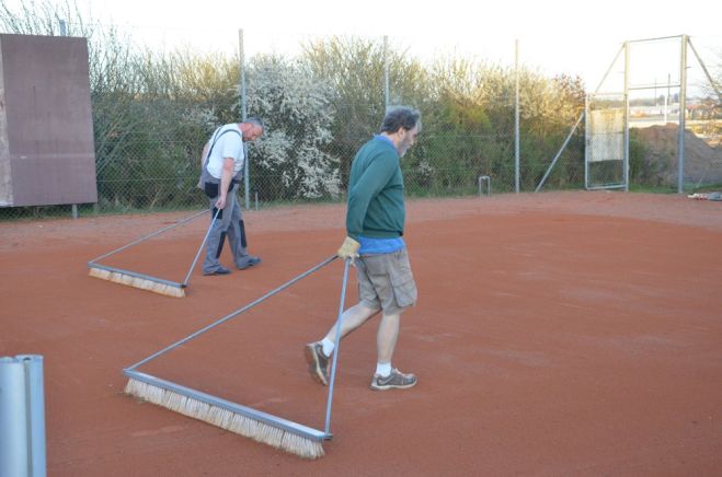 Indkaldelse til Generalforsamling i Fur Tennisklub onsdag den 4. maj 2022 kl. 17.00