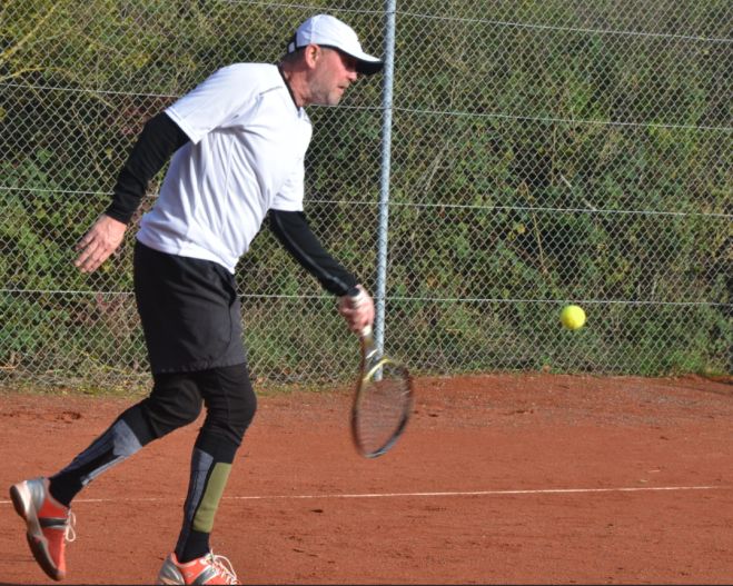 Indkaldelse til Generalforsamling i Fur Tennisklub kl. 17.00 onsdag den 15. april 2026